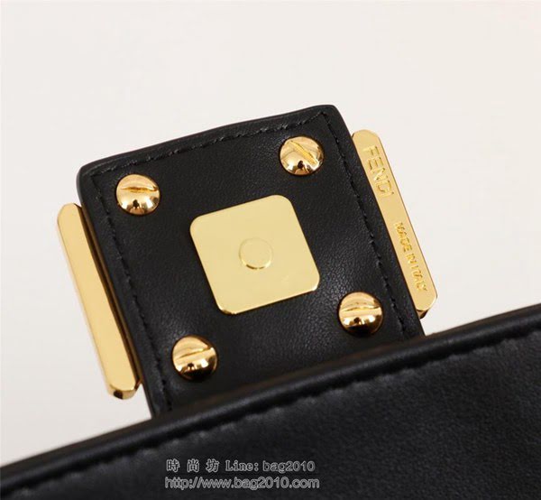 FENDI女包 小牛皮迷你手袋 鉚釘和金屬 BAG BUGS眼睛圖案 芬迪女斜挎包  fdz2030
